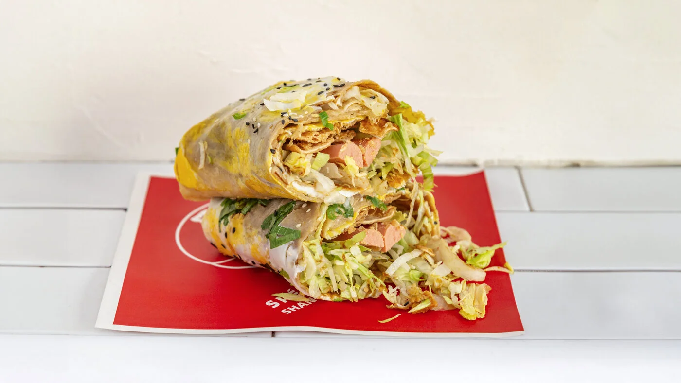 Jianbing à la saucisse Wang Zhong Wang, crêpe chinoise façon Pékin