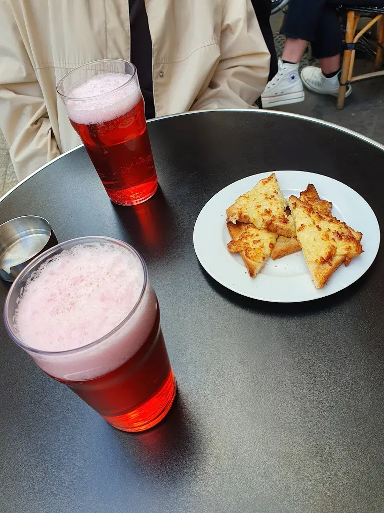 Aperitifs maison et toasts